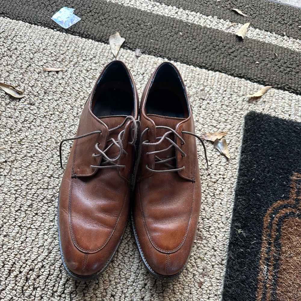 Men’s Dress shoes size 10